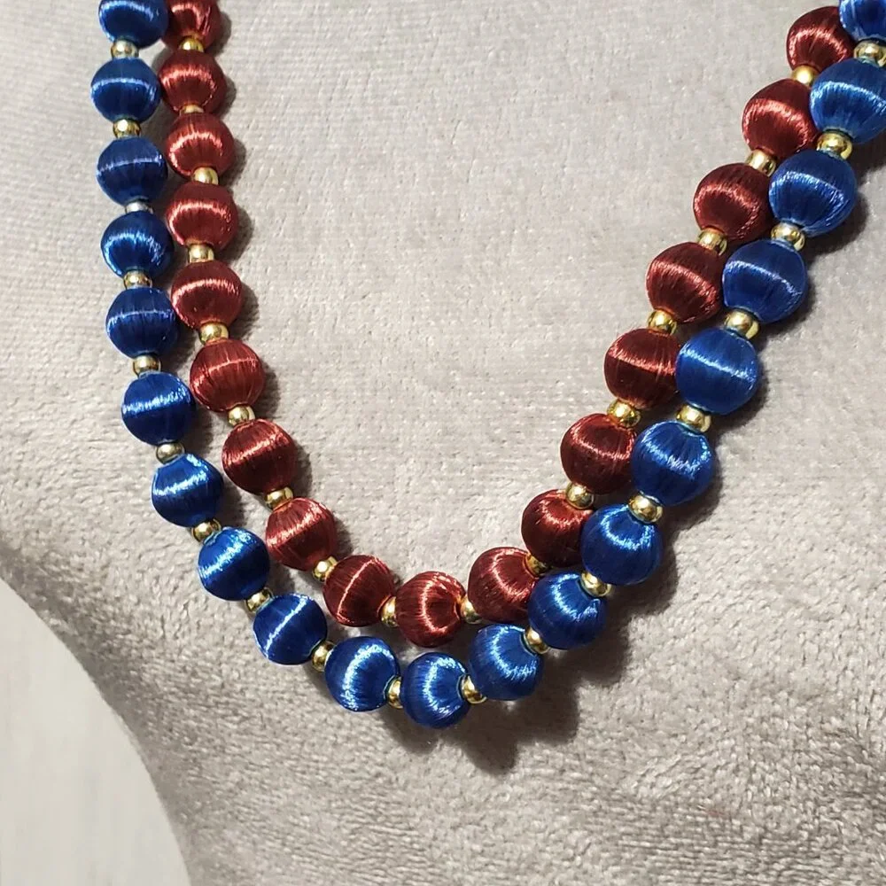 Source Unknown vtg bead